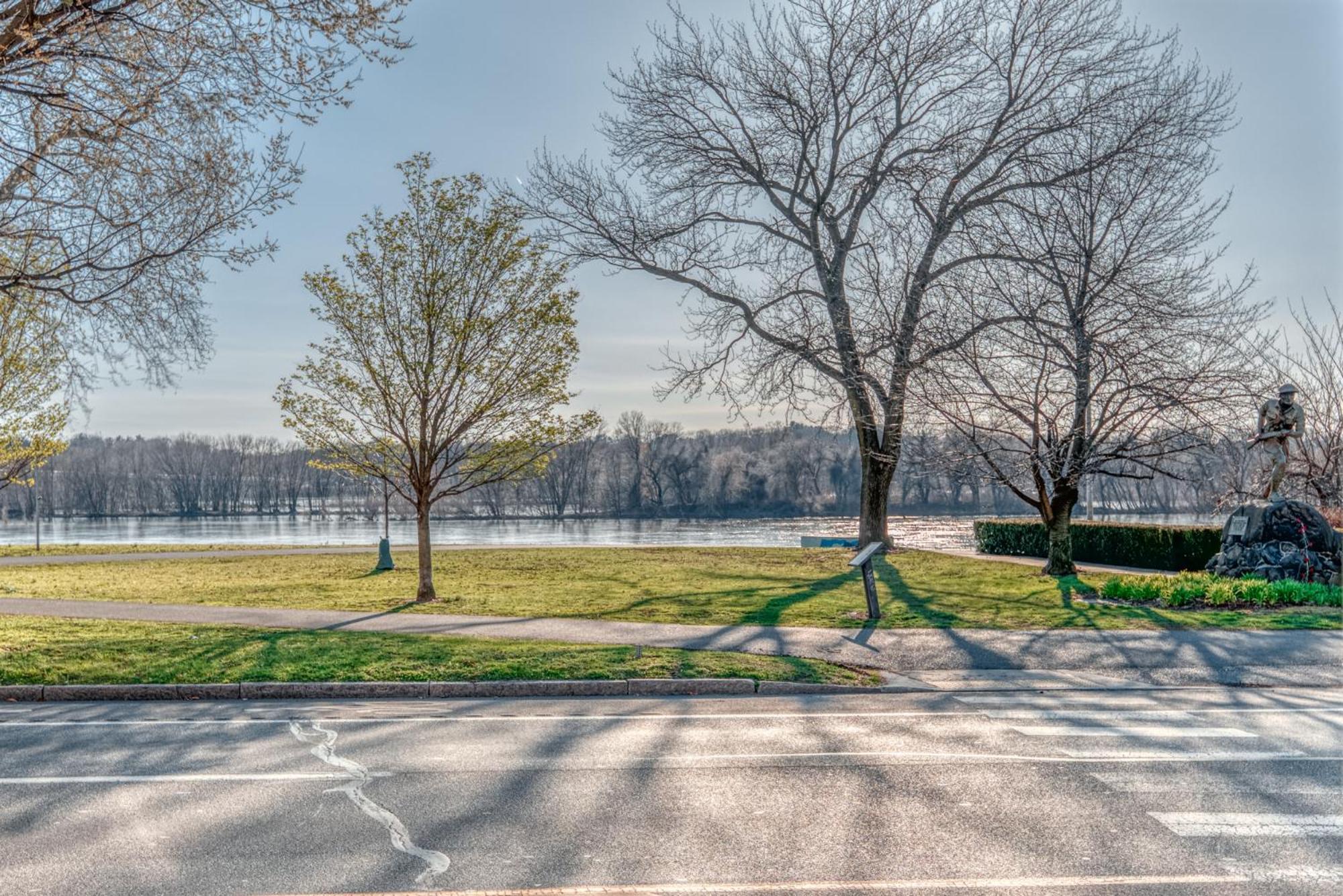 Burgbnb Riverfront Harrisburg Extérieur photo